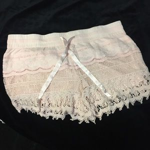 No Boundries.   Pink Scallop shorts
